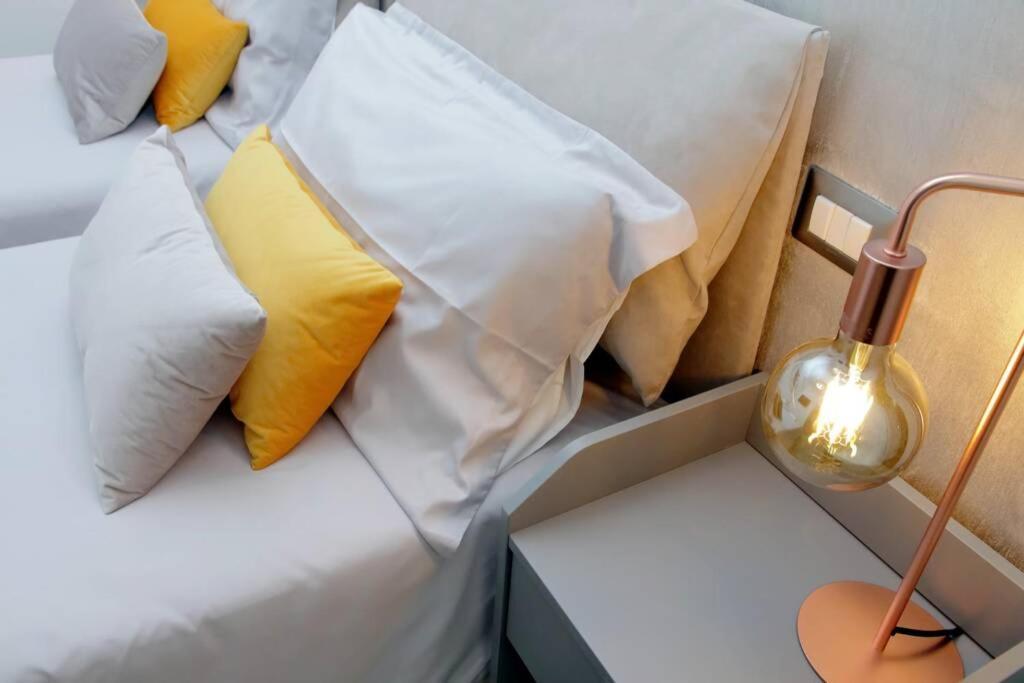 Aventino Contemporary Apartment Roma Exterior foto