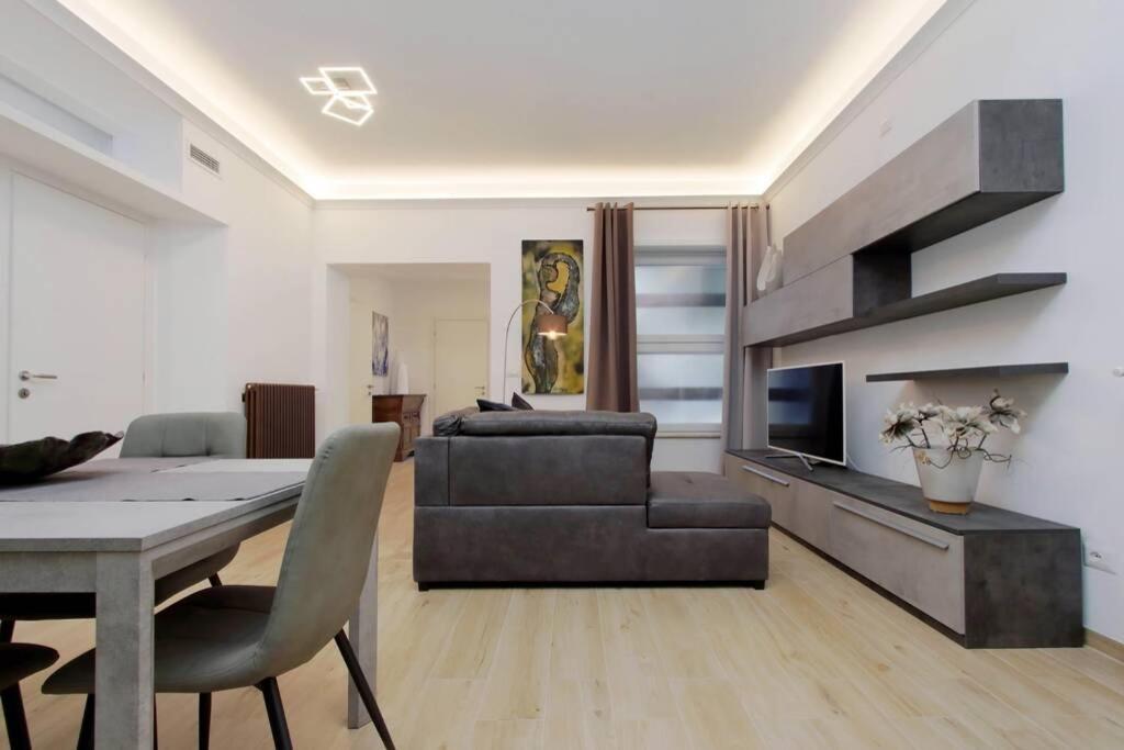 Aventino Contemporary Apartment Roma Exterior foto